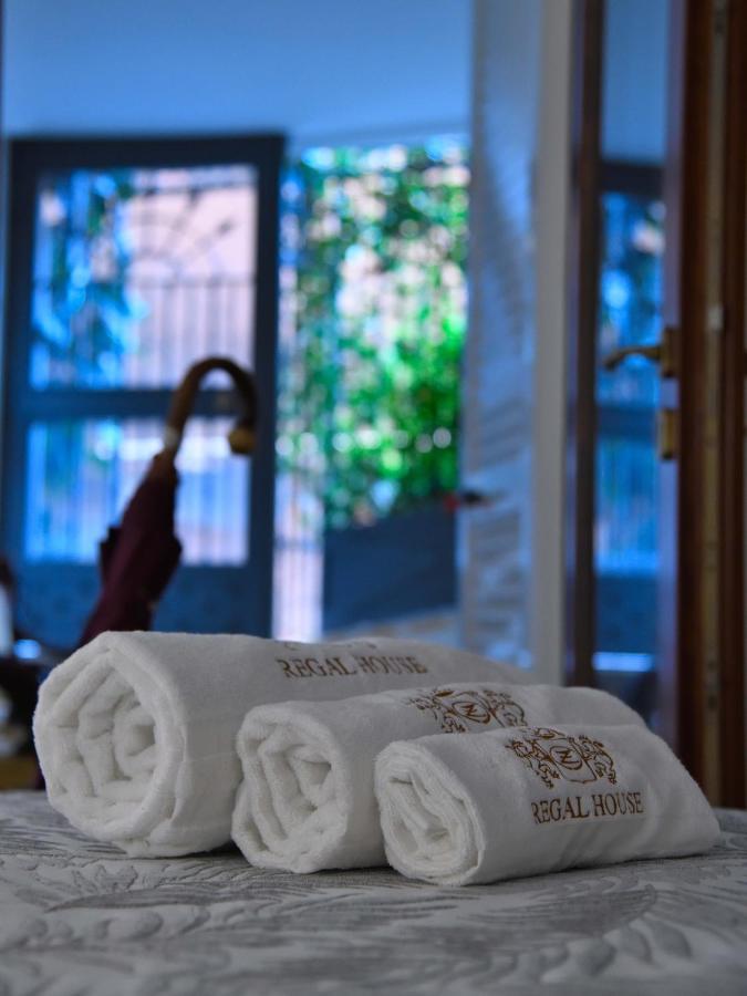 فندق Regal House Roma Capucci 6 المظهر الخارجي الصورة
