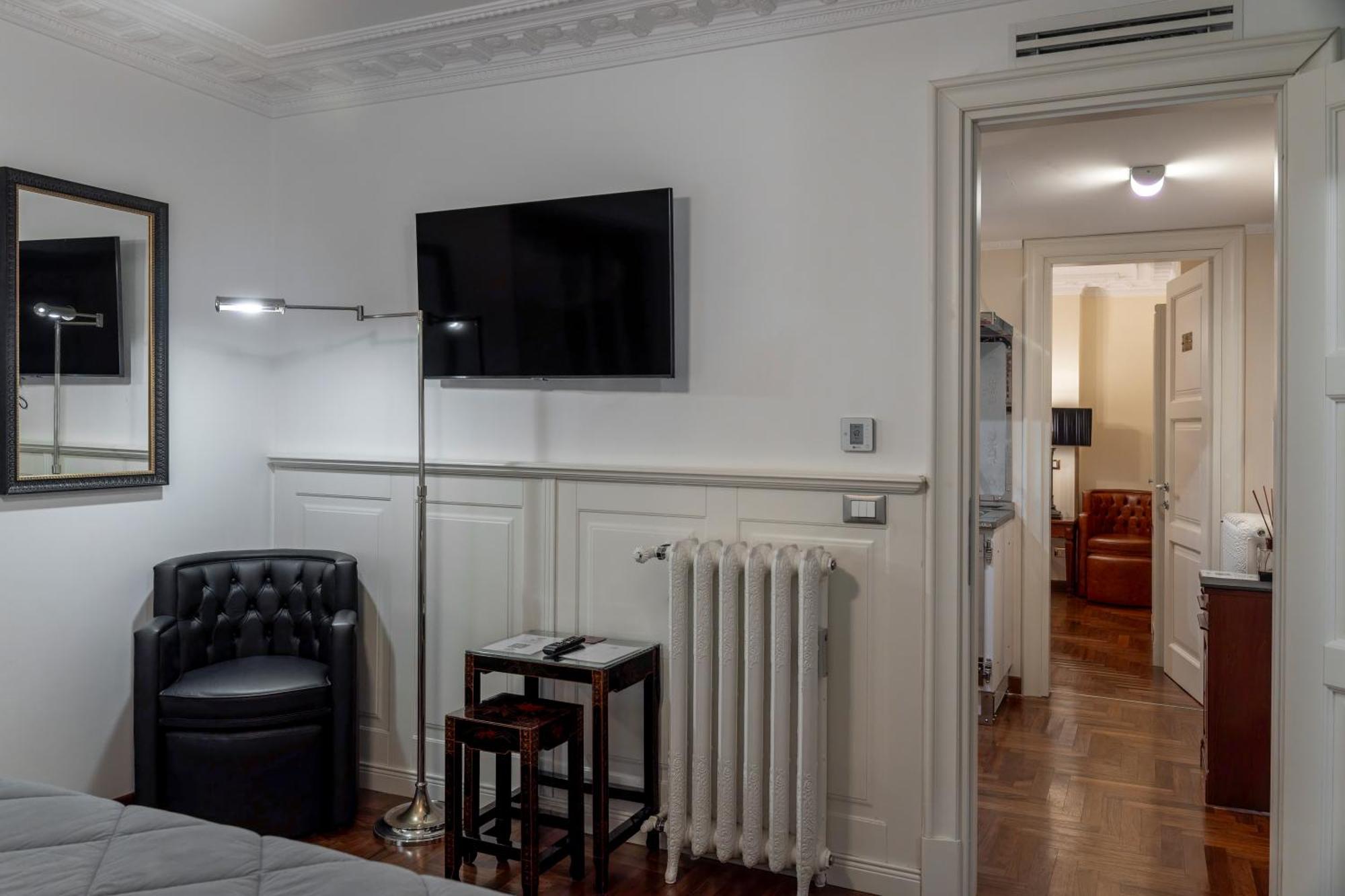 فندق Regal House Roma Capucci 6 المظهر الخارجي الصورة