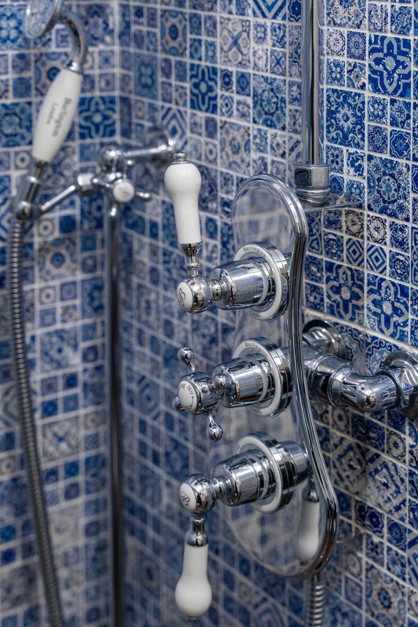 فندق Regal House Roma Capucci 6 المظهر الخارجي الصورة